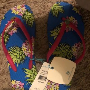 NWT Tori Richard flip flops blue size medium